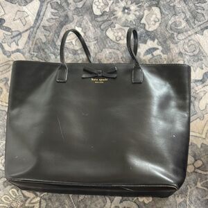 Kate Spade Black Tote Bag with Sleek Design